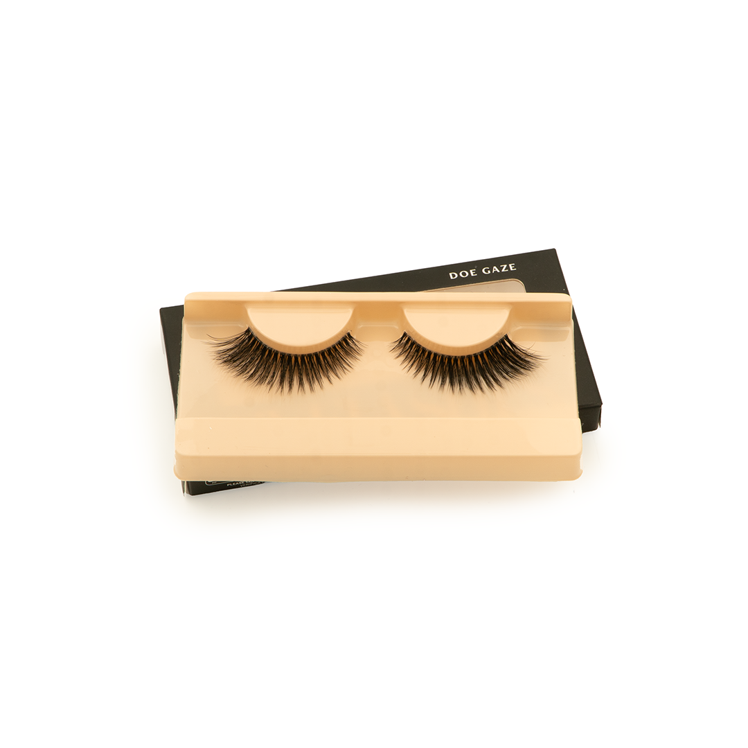 FAUX CILS  « Doe Gaze »